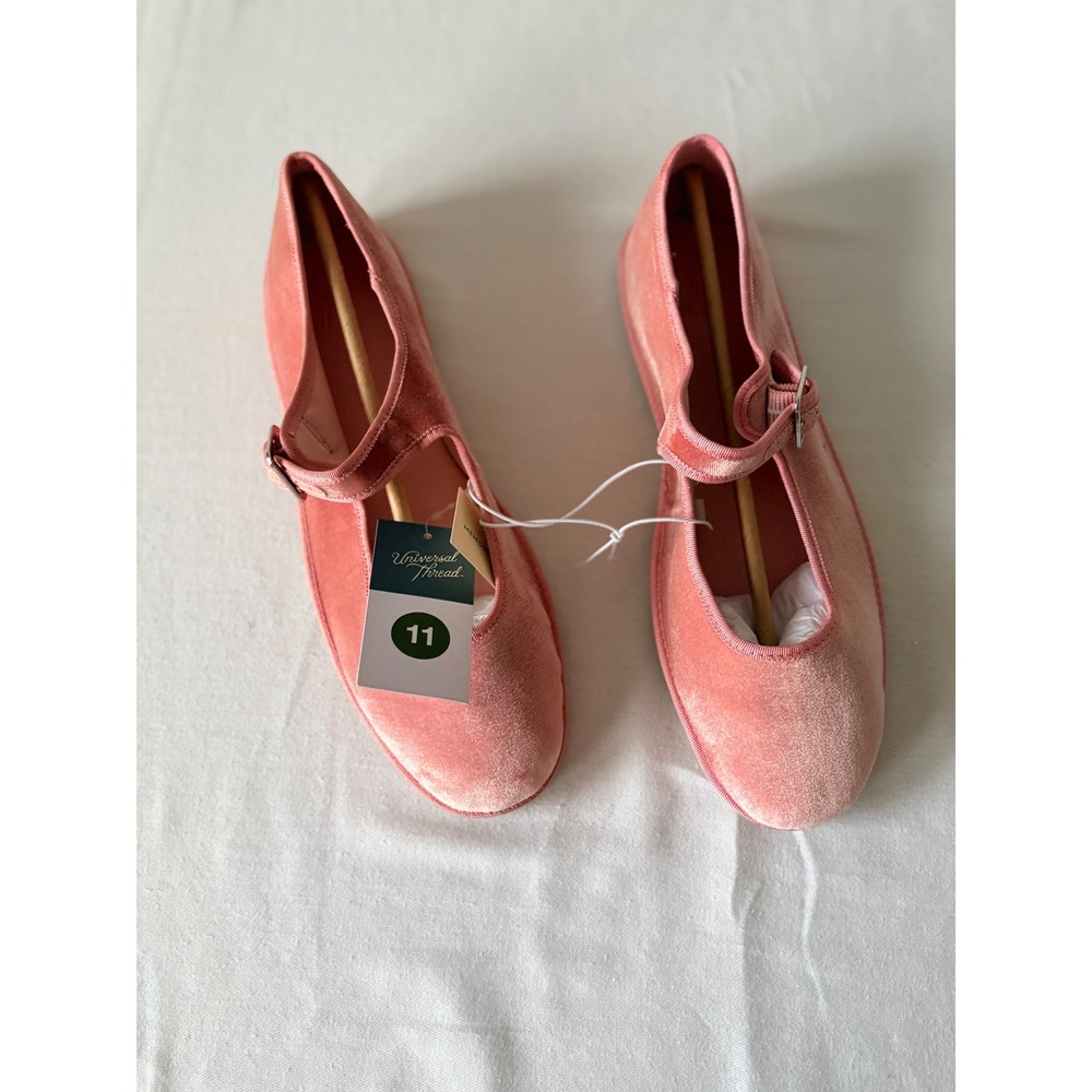 Universal Thread Pink Velvet Mary Jane Flats Memory Foam Halston Size 11 NEW - Picture 11 of 11